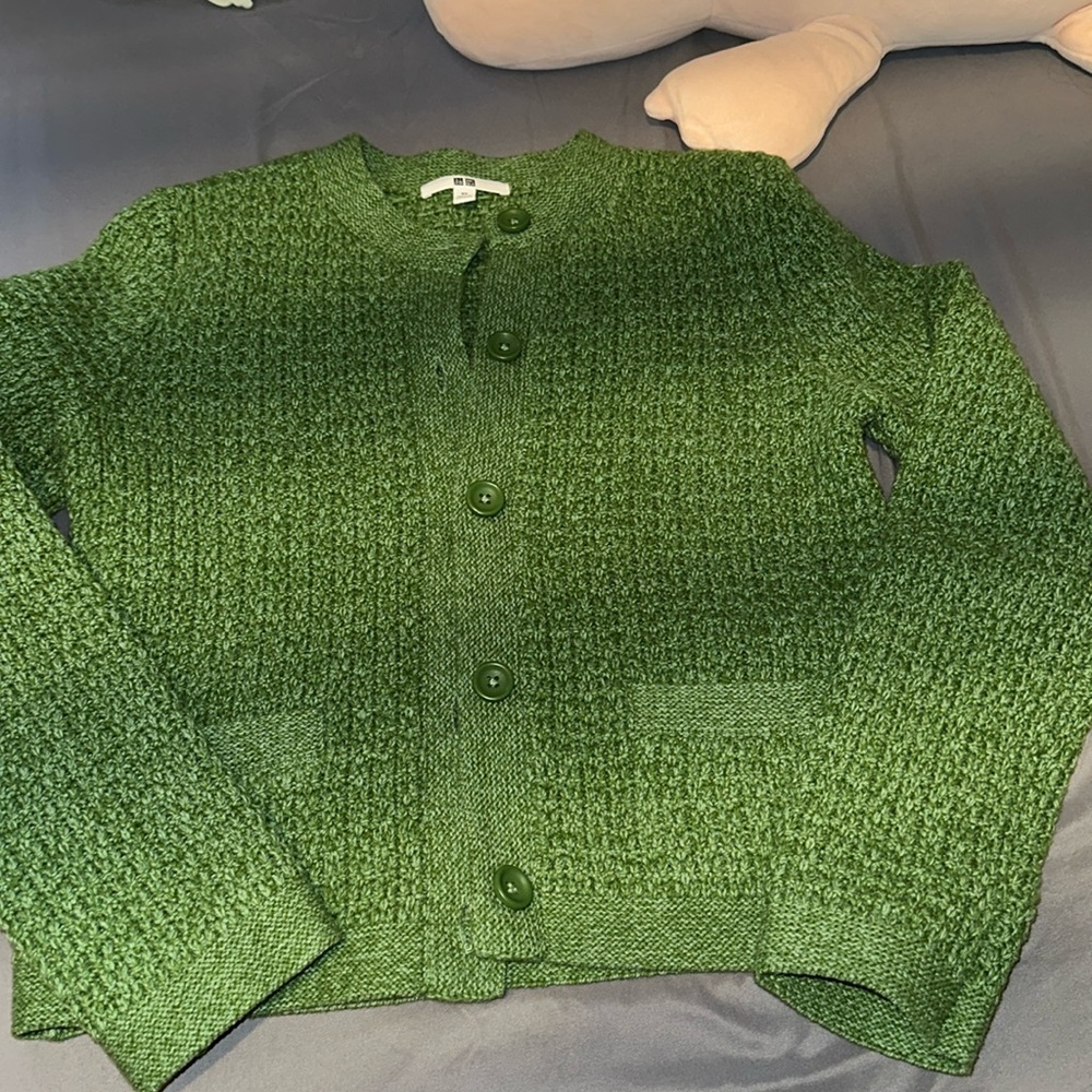 Uniqlo - Knitted Short cardigan/jacket